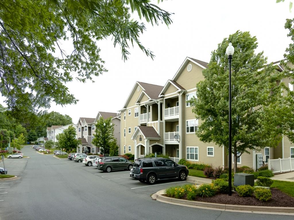 Glen Haven Apartments, Wheaton MD Walk Score