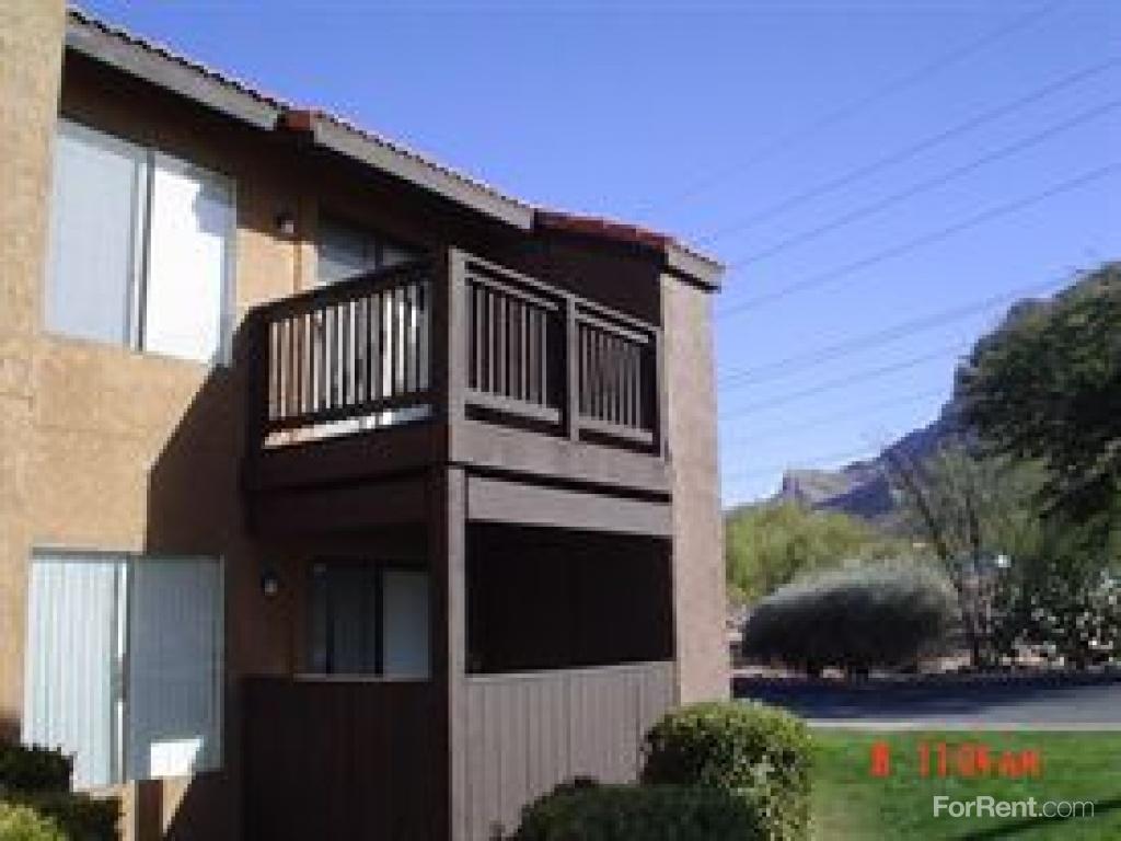 Overlook at Pusch Ridge Apartments, Oro Valley AZ Walk Score