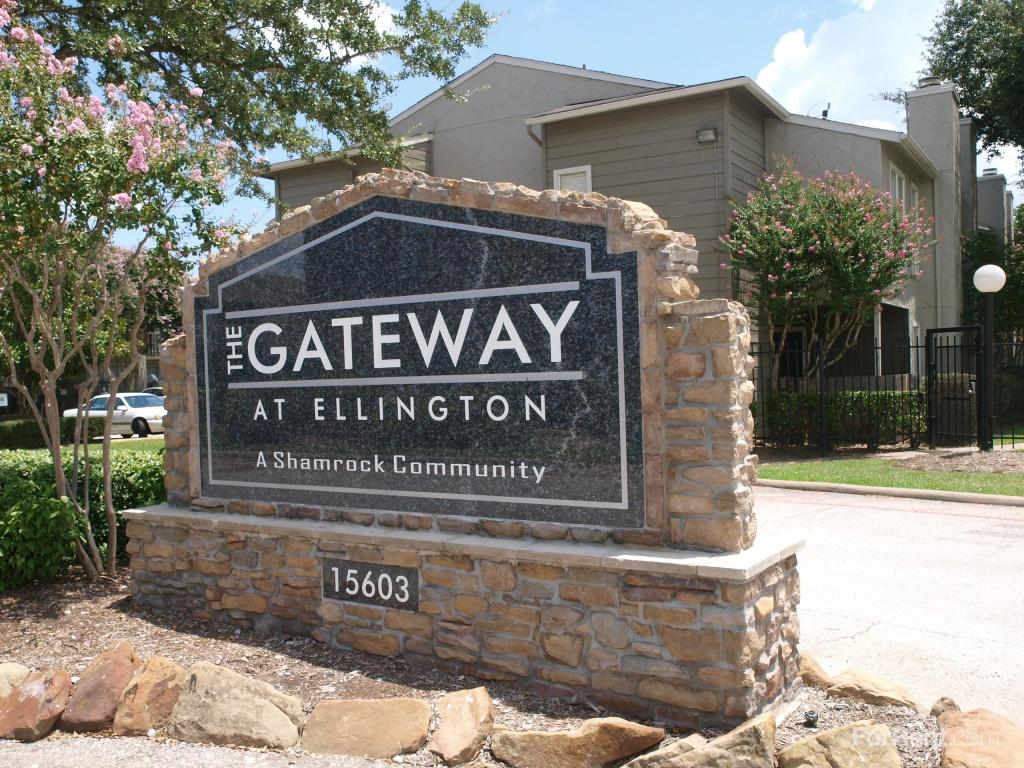 The Gateway at Ellington Apartments, Houston TX Walk Score
