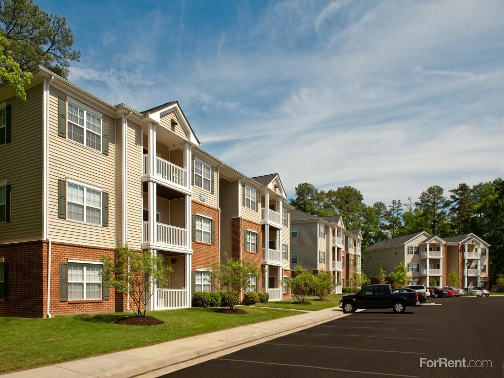 Clairmont Apartments, Yorktown VA Walk Score