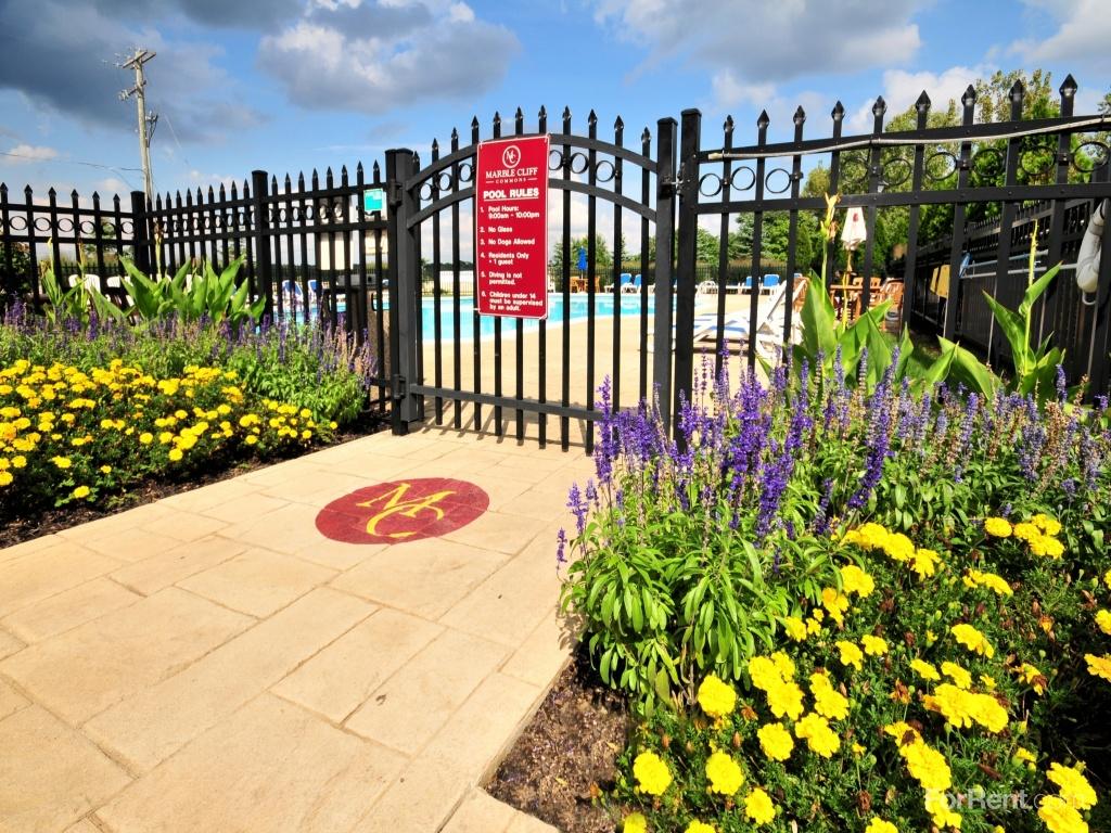 Marble Cliff Commons Apartments, Columbus OH Walk Score