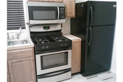 Summer Special - Pittsburgh Beautifully newly remodeled 2 story home, just minutes away from Children's, West Penn and Shadyside Hopsitals