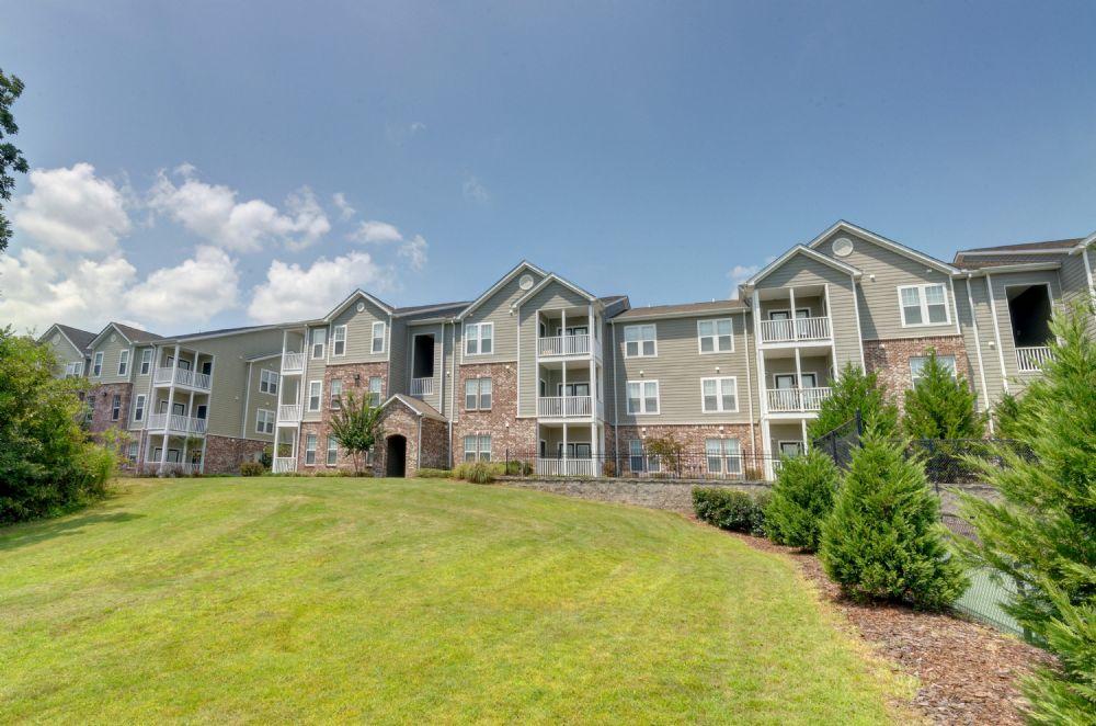 Charleston Apartment Homes Apartments, Mobile AL Walk Score