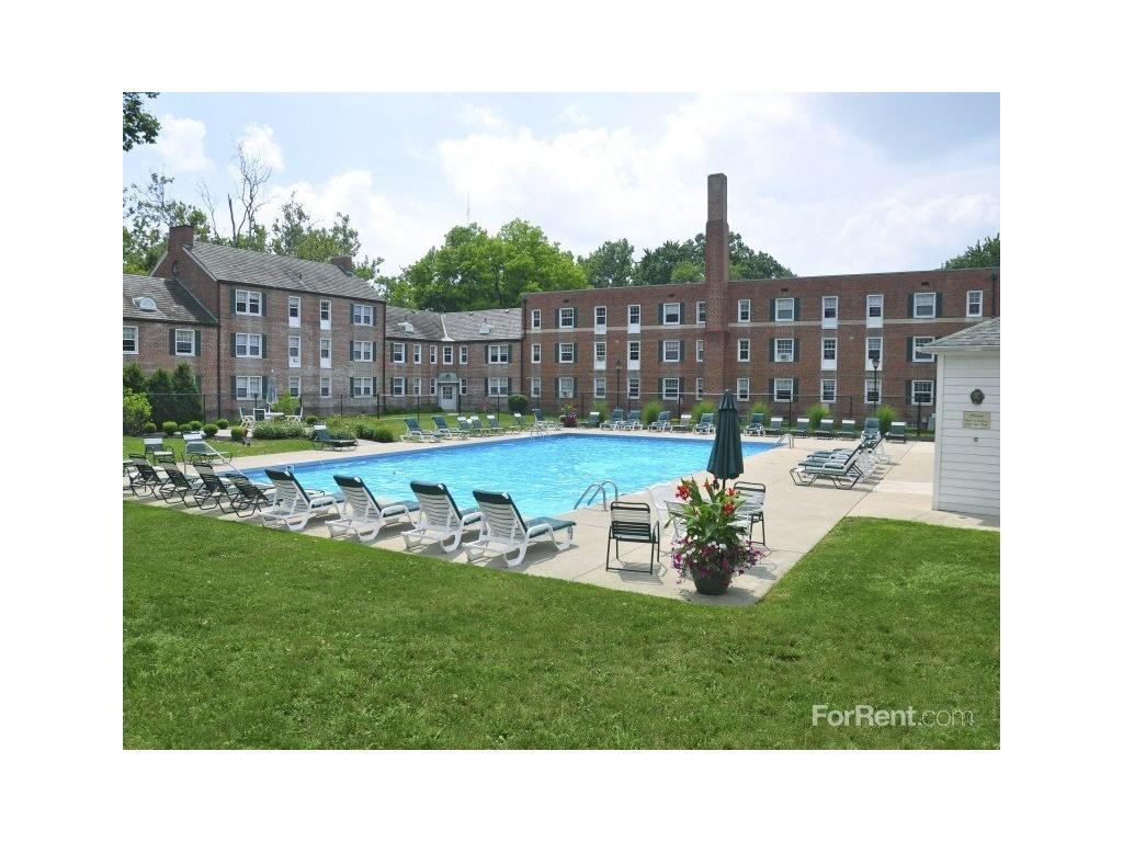 Olentangy Village Apartments, Columbus OH Walk Score