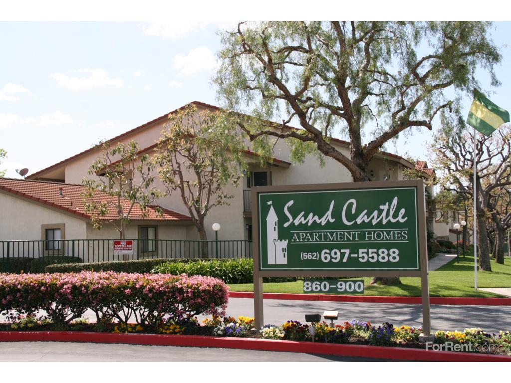 Sand Castle Apartments, La Habra CA Walk Score