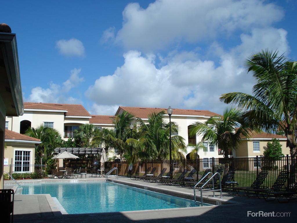 Portofino Apartments Palm Springs Fl Portofino Apartments Palm Springs Fl