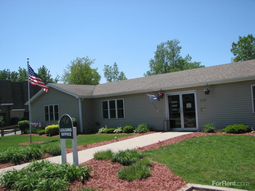 Aspen Meadows Apartment Homes Apartments, Goshen IN Walk Score