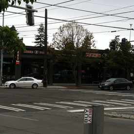 Photo of Zeek's Pizza