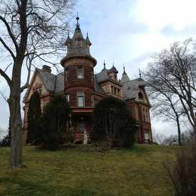 Photo of Henderson Castle Inn
