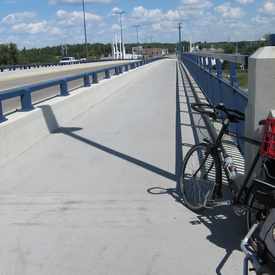 Photo of Memorial Bridge