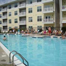 Photo of 909 Broad Apartments