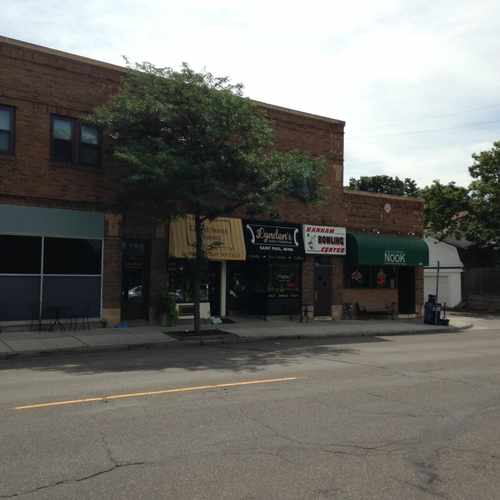 photo of Casper & Runyon's Nook at 492 Hamline Avenue South Saint Paul MN 55116