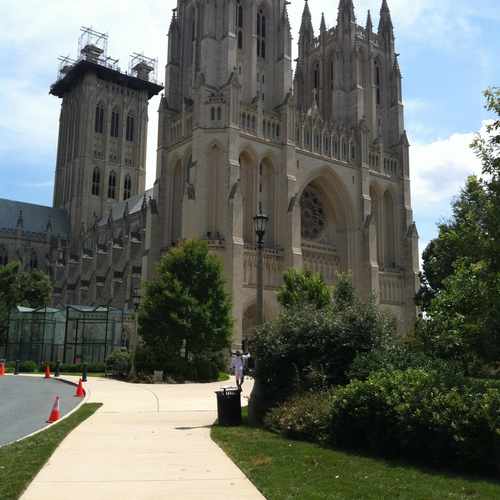 photo of National Cathedral School at 3700 Massachusetts Avenue Northwest Washington DC 20007