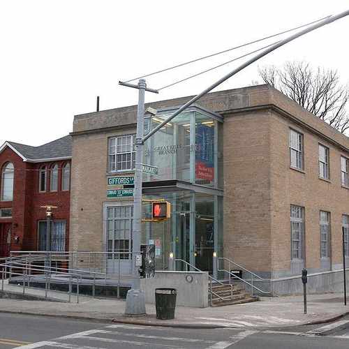 photo of New York Public Library - Branches, Great Kills at 56 Giffords Lane Staten Island NY 10308