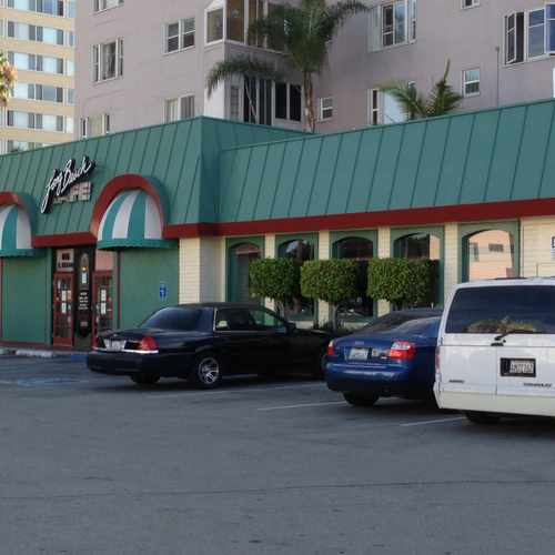 photo of Long Beach Cafe at 10 Atlantic Avenue Long Beach CA 90802