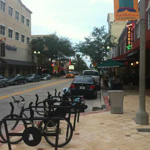 photo of Starbucks at 226 N Clematis St West Palm Beach FL 33401