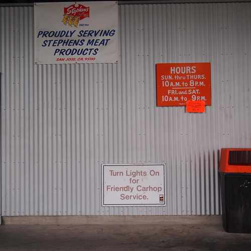 photo of Mark's Hot Dogs at 48 South Capitol Avenue San Jose CA 95127