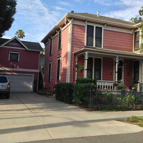 photo of French Corridor at 825 North Lacy Street Santa Ana CA 92701