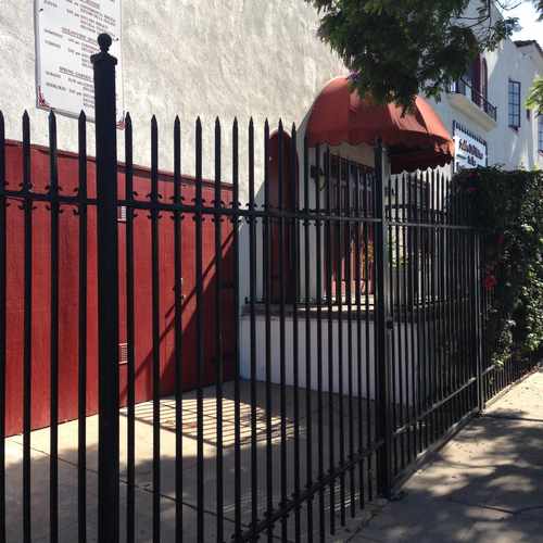 photo of Salon Del Reino De Los Testigos De Jehova at 321 26th Street San Diego CA 92102