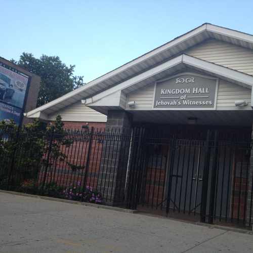 photo of Kingdom Hall of Jehovah's Witnesses at 303 8th Street Brooklyn NY 11215