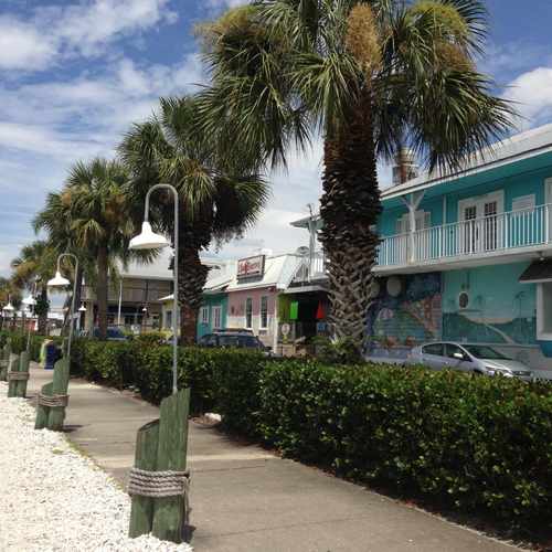 photo of Dockside Boardwalk at 1100 6th Avenue South Naples FL 34102