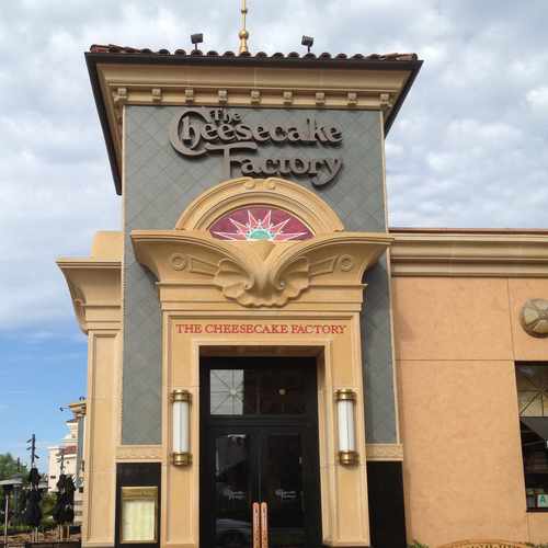 photo of The Cheesecake Factory at 2015 Birch Road Chula Vista CA 91915