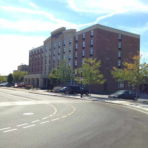 photo of Courtyard Hamilton at 1 Riverfront Plaza Hamilton OH 45011