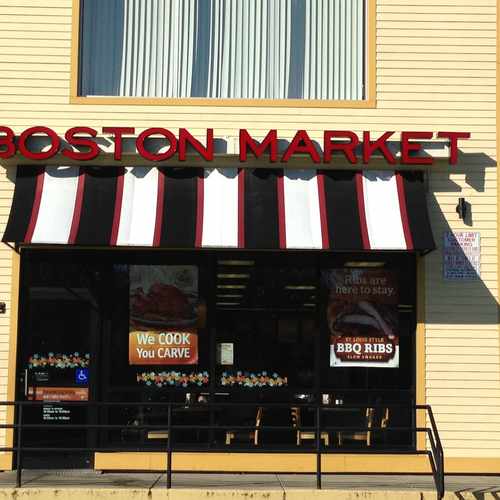 photo of Boston Market at 616 Fellsway Medford MA 02155