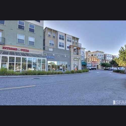 photo of Oceanview Shops & Courtyard Gardens at 3911 Alemany Boulevard San Francisco CA 94132