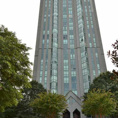 photo of The Concorde Condominiums at 2870 Pharr Court South Northwest Atlanta GA 30305