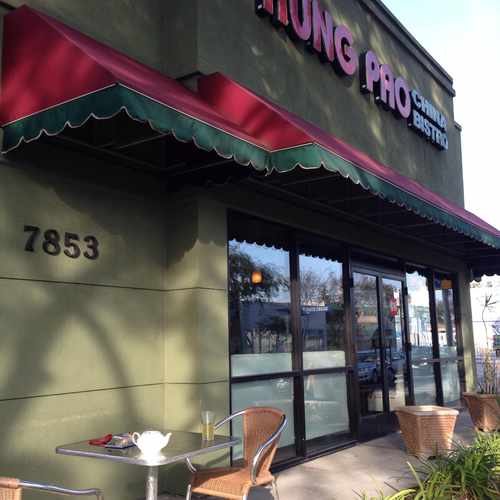 photo of Kung Pao Bistro at 7853 Santa Monica Boulevard West Hollywood CA 90046