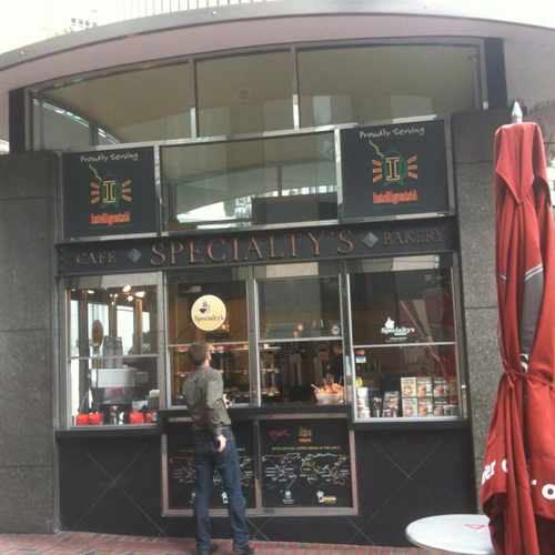 photo of Specialty's Cafe & Bakery at 2 Vermehr Place San Francisco CA 94104