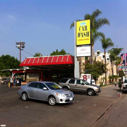 photo of Royal Car Wash at 431 North La Cienega Boulevard Los Angeles CA 90048