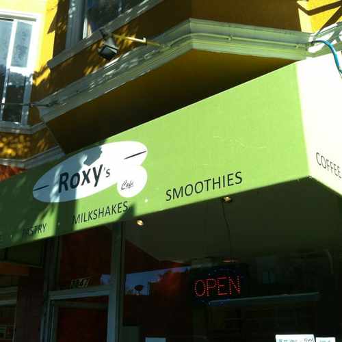 photo of Roxy's Cafe at 2801 Mission Street San Francisco CA 94110