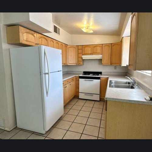 photo of Multiplex For Rent at 336 North Highland Avenue Tucson AZ 85719