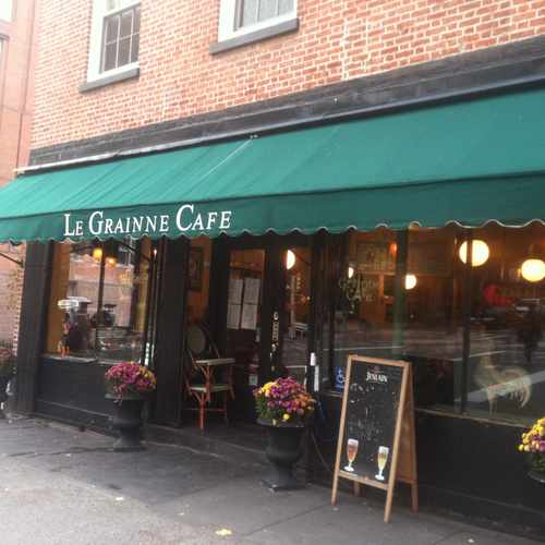 photo of Le Grainne Cafe at 183 9th Avenue New York NY 10011