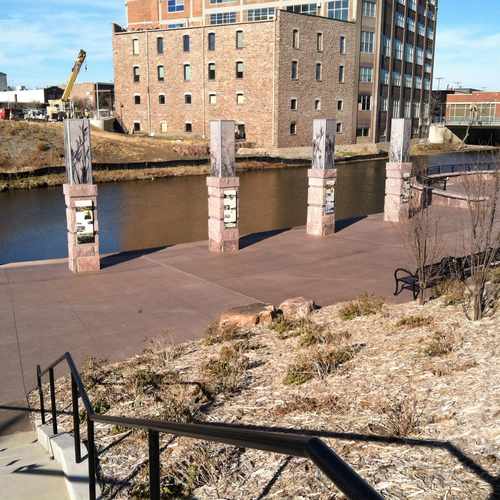 photo of Big Sioux River Greenway at 305 East 8th Street Sioux Falls SD 57103