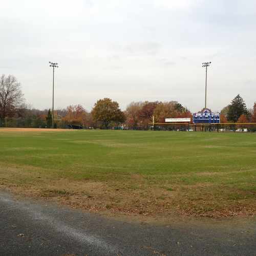 photo of Eugene Simpson Stadium at 406 East Duncan Avenue Alexandria VA 22301