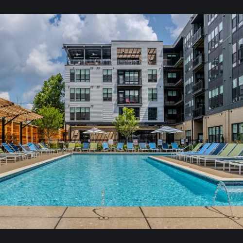 photo of The Blakely at 1399 Delashmut Avenue Columbus OH 43212