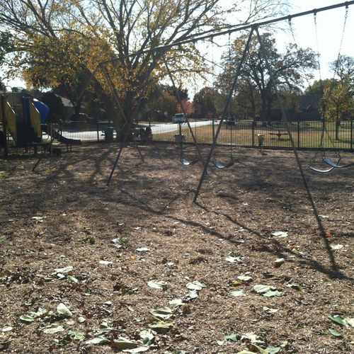 photo of Tanglewood Community Park at 7 Lakewood Drive Lake Dallas TX 75065