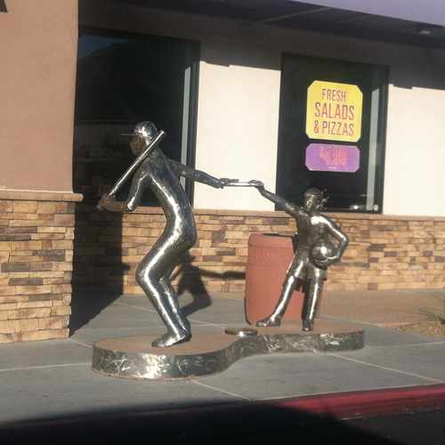 photo of Outside Peter Piper Pizza at Oracle Crossings at 7621 N Oracle Rd Tucson AZ 85704
