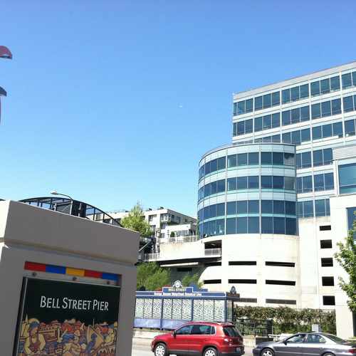 photo of Regus, Elliott Avenue, Seattle, WA at 2211 Elliott Avenue Seattle WA 98121
