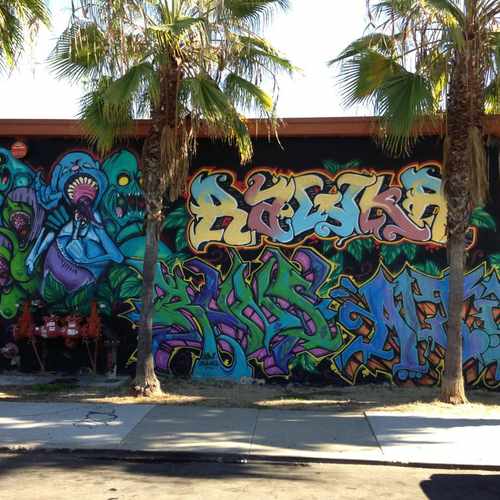 photo of West Wall Of Thrift Traders at 3965 Iowa Street San Diego CA 92104