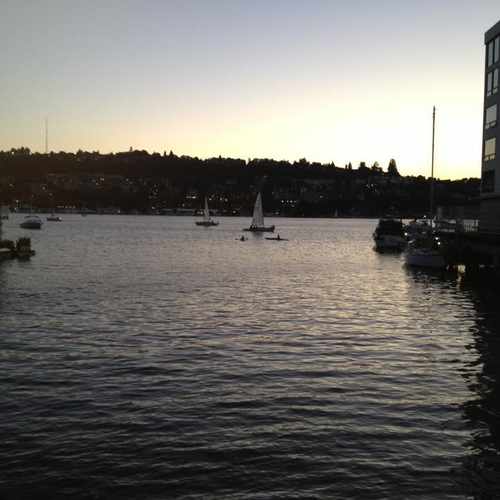 photo of Lynn Street Park at 2323 Fairview Avenue East Seattle WA 98102