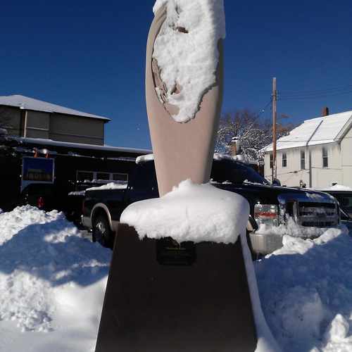 photo of Stone Sculpture at 1499 East Franklin Avenue Minneapolis MN 55404
