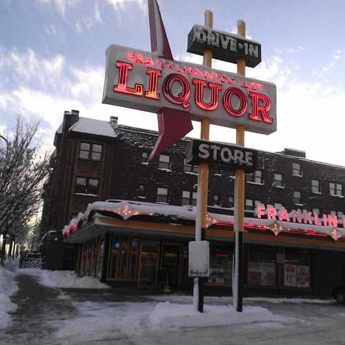 photo of Franklin-Nicollet Liquor Store at 2012 Nicollet Avenue Minneapolis MN 55404