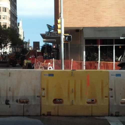 photo of Bar Louie Austin at 201 West 6th Street Austin TX 78701