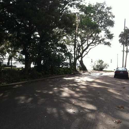 photo of Walking at 2000 River Blvd Jacksonville FL 32204