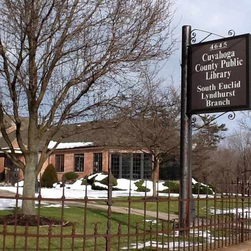photo of Cuyahoga County Public Library at 4645 Mayfield Road South Euclid OH 44121