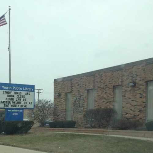 photo of Worth Public Library at 6917 West 111th Street Worth IL 60482